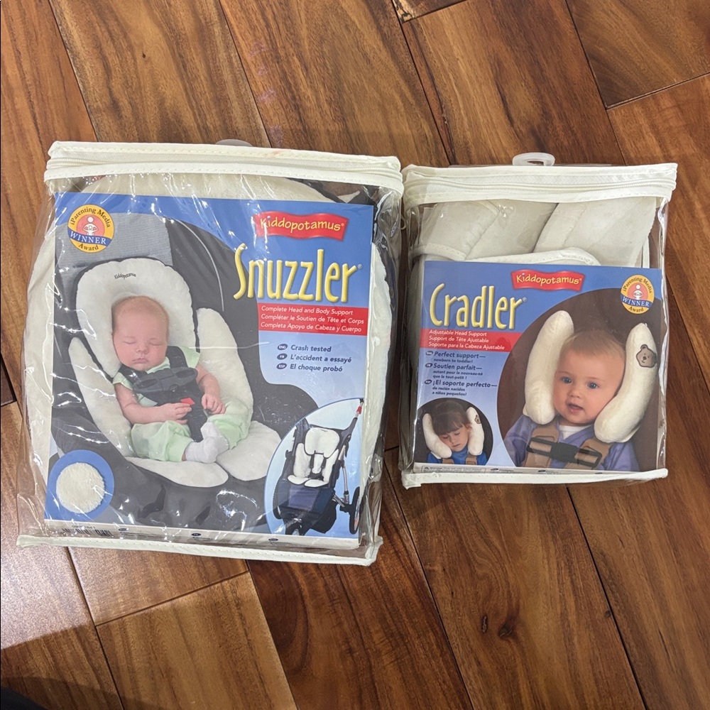 Kiddopotamus Infant Snuzzler and Cradler Support
